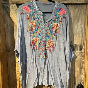 Johnny was embroidered tunic